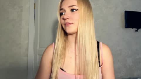 Steph online show from April 2, 1:30 pm