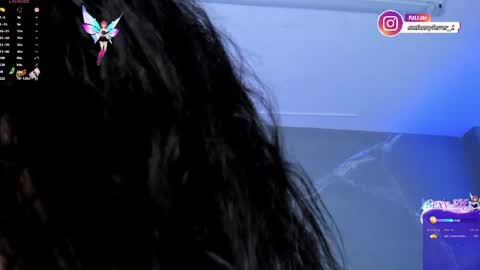 Stefanny online show from May 19, 1:56 am