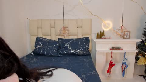 Stefanny online show from December 27, 9:43 pm