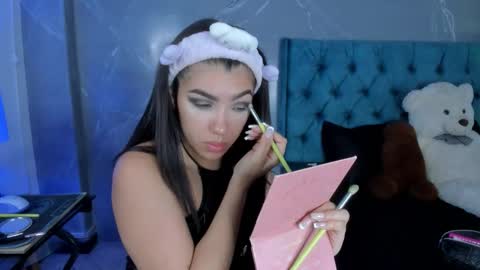 Stefanny online show from March 5, 1:34 am