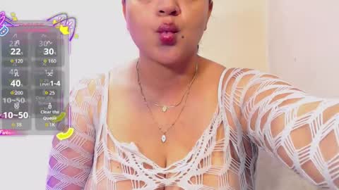 stephanyyx1 online show from June 2, 9:43 am