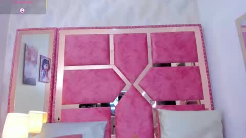 stheisy_evans online show from September 25, 10:07 pm
