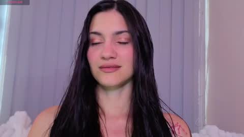 Liz online show from May 19, 9:11 pm