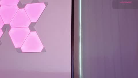 Liz online show from March 27, 6:41 pm