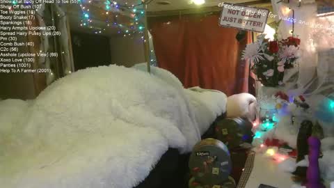 Snapshot of stonykat chatting on January 5, 3:11 am Stony Kat online show from January 5, 3:11 am