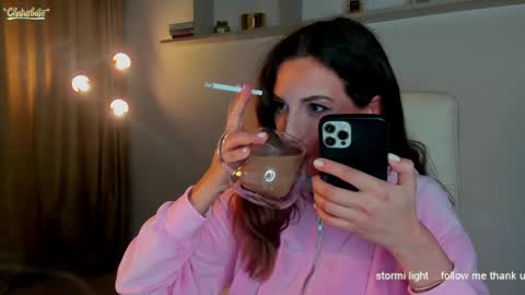 Stormi online show from December 13, 8:36 pm