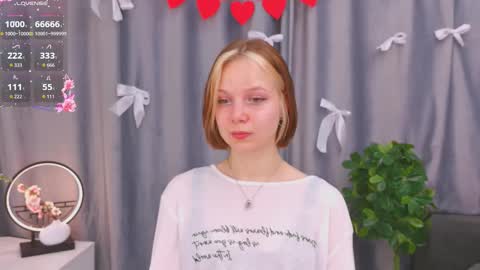 Luna online show from February 16, 1:22 pm