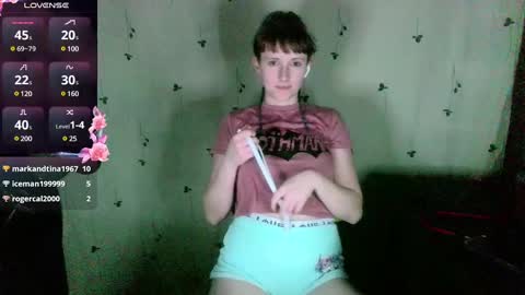 Snapshot of stormythunder chatting on February 4, 12:51 am Stormythunder online show from February 4, 12:51 am