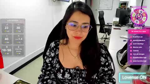 studcb_ online show from May 7, 1:32 am