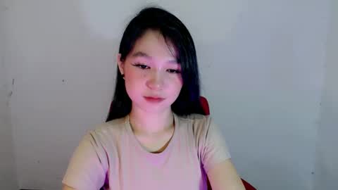 IM FLORIE online show from May 4, 9:46 am