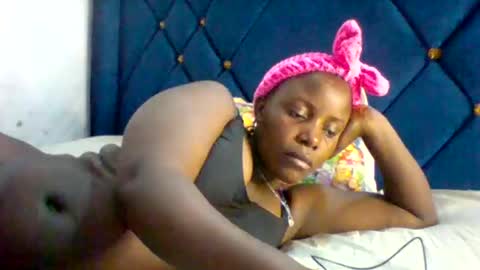 submissive_slut001 online show from November 22, 11:57 am