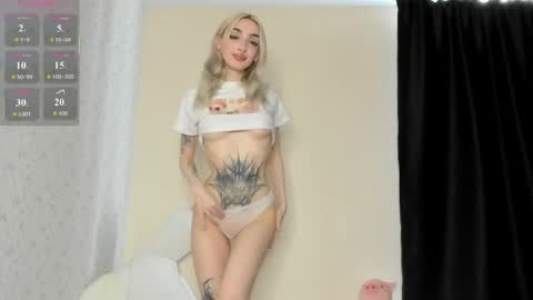 Chloe online show from May 5, 12:41 pm