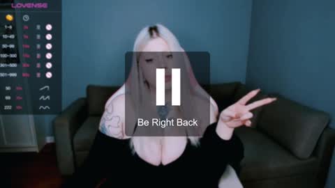 succubus_leslie online show from January 1, 4:39 am