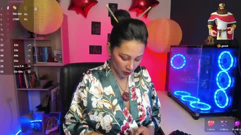 Snapshot of sue_wolls chatting on January 30, 8:10 pm Andrea online show from January 30, 8:10 pm