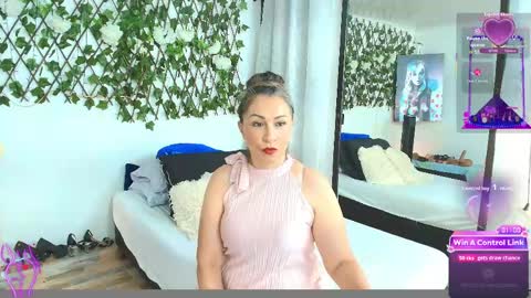 nancy online show from May 26, 7:35 pm