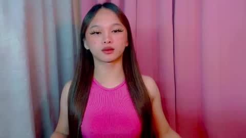 Snapshot of sugar_munch chatting on February 24, 6:36 pm Cheska online show from February 24, 6:36 pm