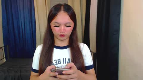 Snapshot of sugar_munch chatting on February 15, 4:36 am Cheska online show from February 15, 4:36 am