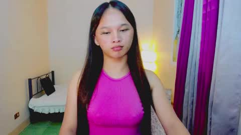 Snapshot of sugar_munch chatting on March 7, 5:17 pm Cheska online show from March 7, 5:17 pm