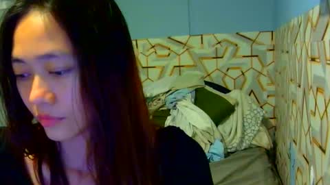 sugar_yum69 online show from April 9, 1:38 pm