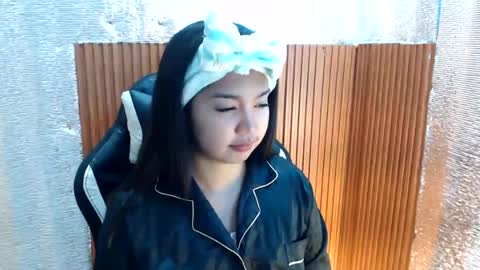 Sugar online show from January 10, 5:34 pm