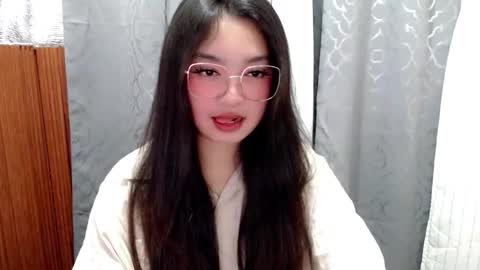 Sugar online show from September 17, 6:39 pm