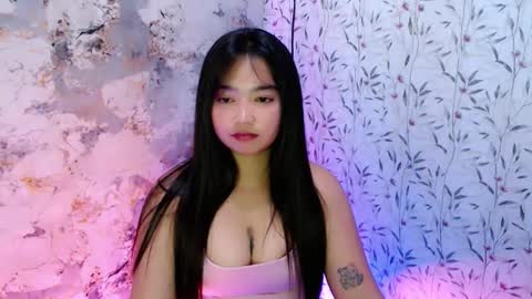 Sugar online show from November 18, 6:53 pm