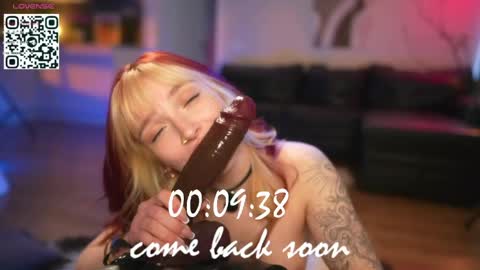 Lika ginger  Jessy blond   online show from May 16, 4:04 am