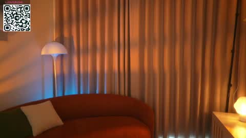 Lika ginger  Jessy blond   online show from May 12, 4:54 am