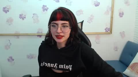 Sumak  online show from March 27, 2:40 pm