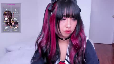 Nicolle  online show from January 16, 4:36 pm