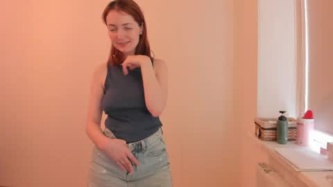 Summer Preston online show from May 3, 1:14 pm