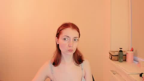Summer Preston online show from May 10, 5:26 pm