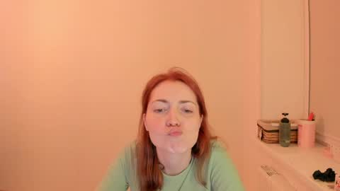 Summer Preston online show from May 11, 9:12 pm