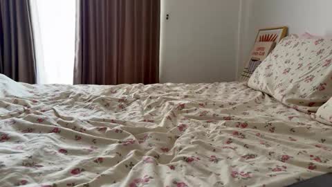 Angel PVT show open online show from March 23, 3:01 am