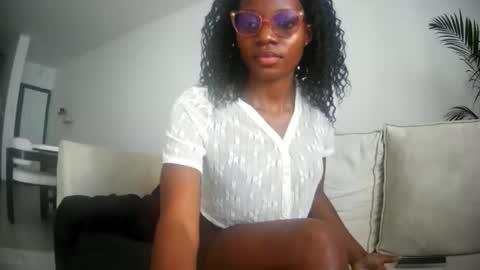 summerbuddy online show from October 18, 9:23 am