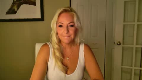 Amber online show from September 13, 8:50 pm