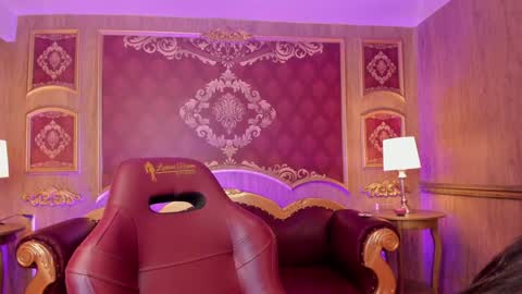 Snapshot of summerssangel chatting on February 6, 3:16 am - - online show from February 6, 3:16 am
