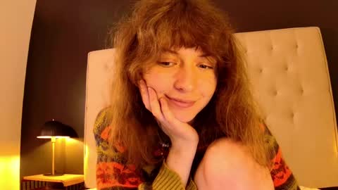 luna online show from May 4, 1:15 pm