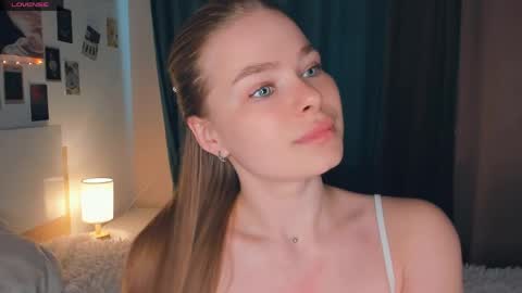 Jenny online show from May 17, 7:07 am