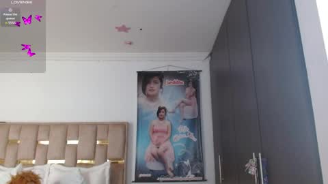 Jeraldine online show from April 10, 5:30 pm