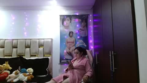 Jeraldine online show from May 15, 11:18 pm