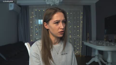 Kate online show from February 5, 3:31 pm