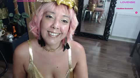 Sunni Knight online show from January 1, 1:04 am
