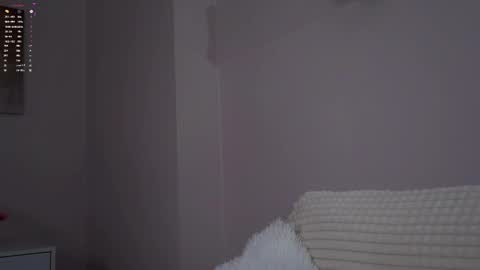 Snapshot of sunnmoonn chatting on September 20, 2:48 pm Lily online show from September 20, 2:48 pm