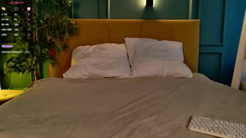 Risha online show from October 18, 5:21 am