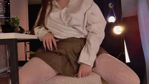 Risha online show from March 12, 5:43 am