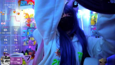     RAVENCLAU GIRL  online show from January 8, 2:57 am