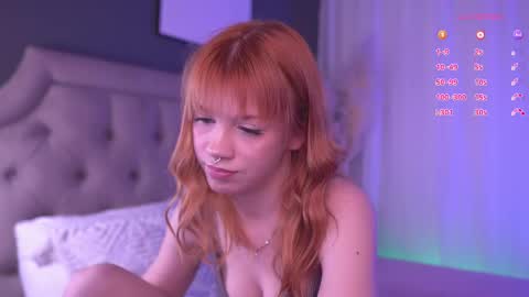 sunrisee_ online show from February 18, 12:37 pm