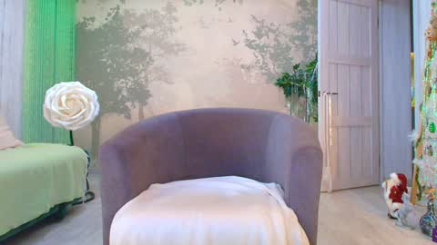 Eva  online show from January 11, 4:28 am