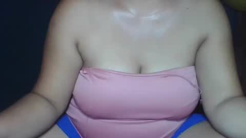 sunshine_789 online show from April 5, 5:56 pm